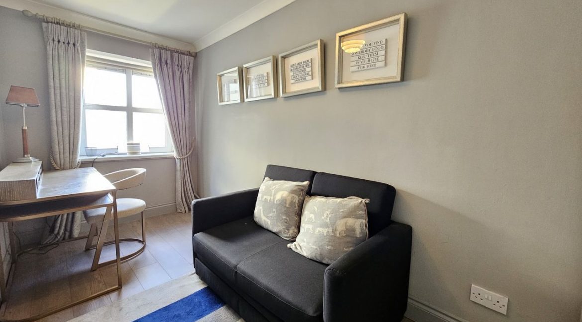 Bespoke Estate Agents Dublin | Apartment 79 ,Westland Square,Pearse Street,Dublin Image Caption 1372821-large-3.jpg