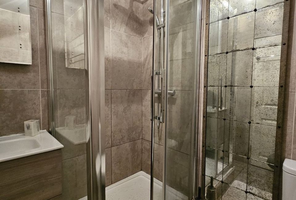 Bespoke Estate Agents Dublin | Apartment 79 ,Westland Square,Pearse Street,Dublin Image Caption 1372821-large-4.jpg