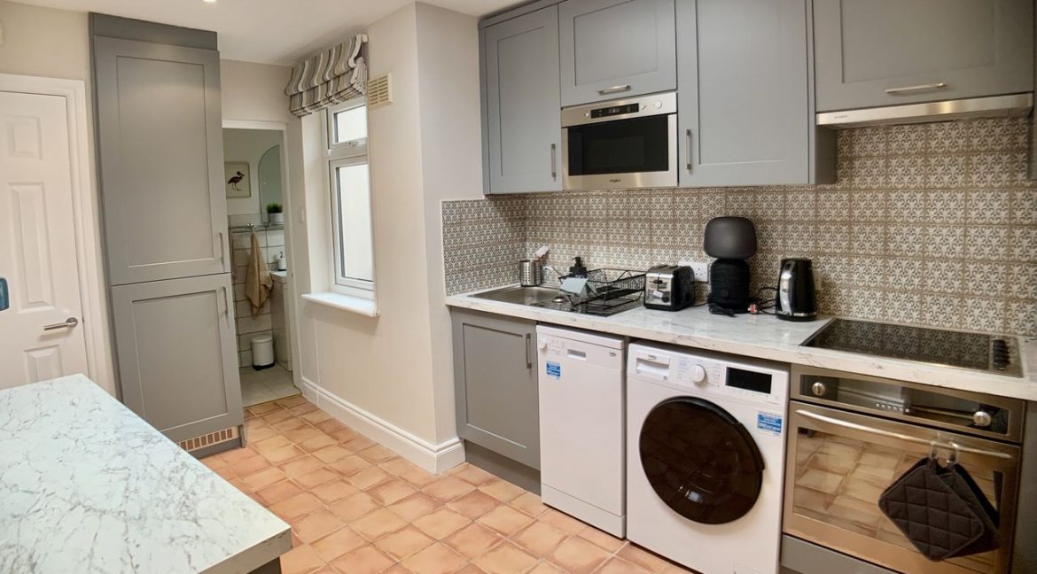 Bespoke Estate Agents Dublin | 13 Albert Court East,Dublin 2 Image Caption 1372839-large-5.jpg