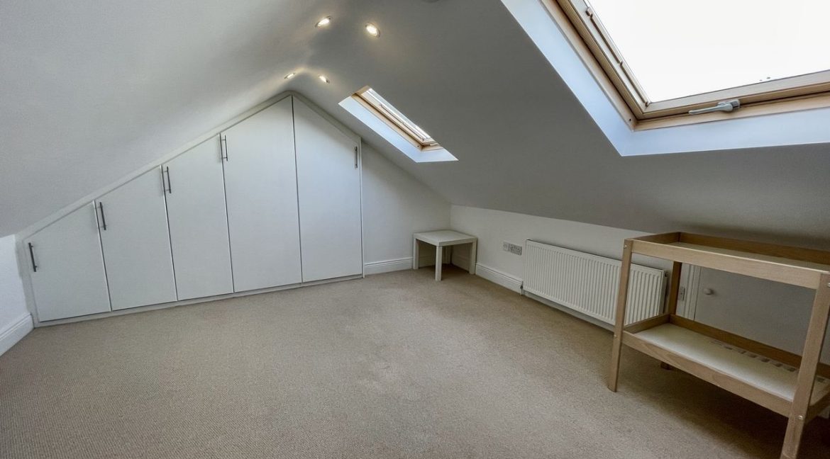 Bespoke Estate Agents Dublin | 12 Balally Grove, Dundrum Image Caption 1371052-large-16.jpg