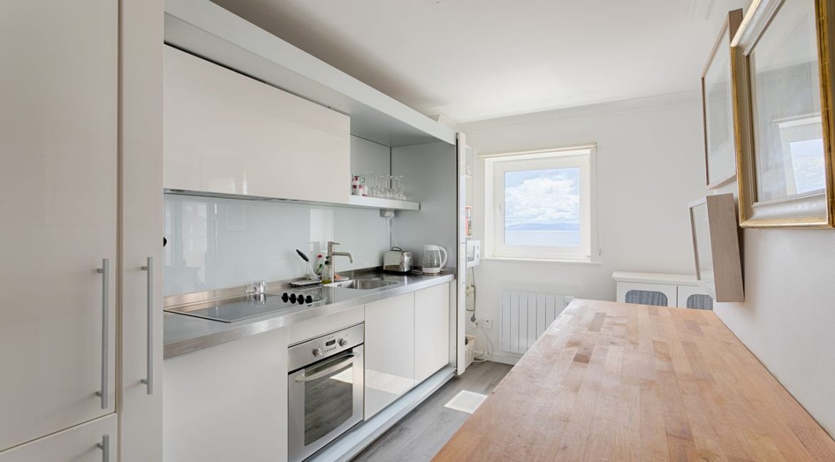 Bespoke Estate Agents Dublin | 29 Ocean Towers Image Caption 1371233-large-6.jpg