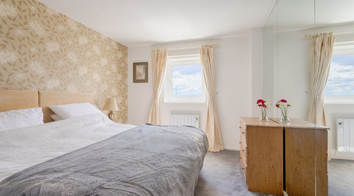 Bespoke Estate Agents Dublin | 29 Ocean Towers Image Caption 1371233-large-7.jpg