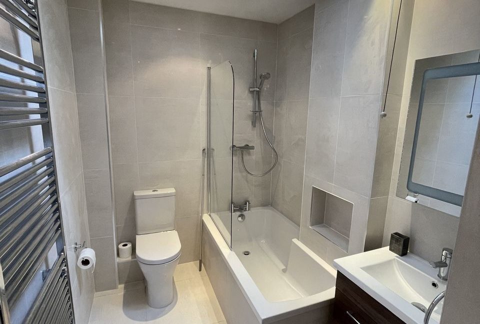 Bespoke Estate Agents Dublin | 29 Cowper Downs, Rathmines Image Caption 1371296-large-9.jpg