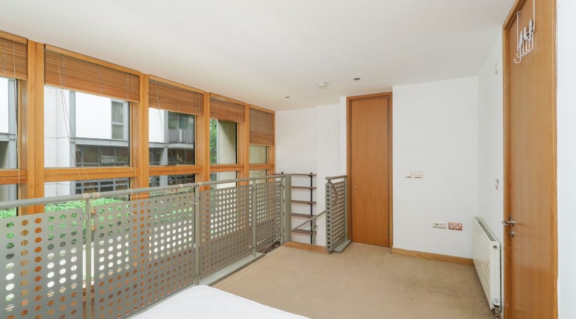 Bespoke Estate Agents Dublin | Apartment 6,Thomastown House,Spencer Dock,Dublin 1 Image Caption 1375464-large-8.jpg