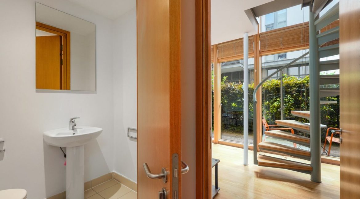 Bespoke Estate Agents Dublin | Apartment 6,Thomastown House,Spencer Dock,Dublin 1 Image Caption 1375464-large-11.jpg