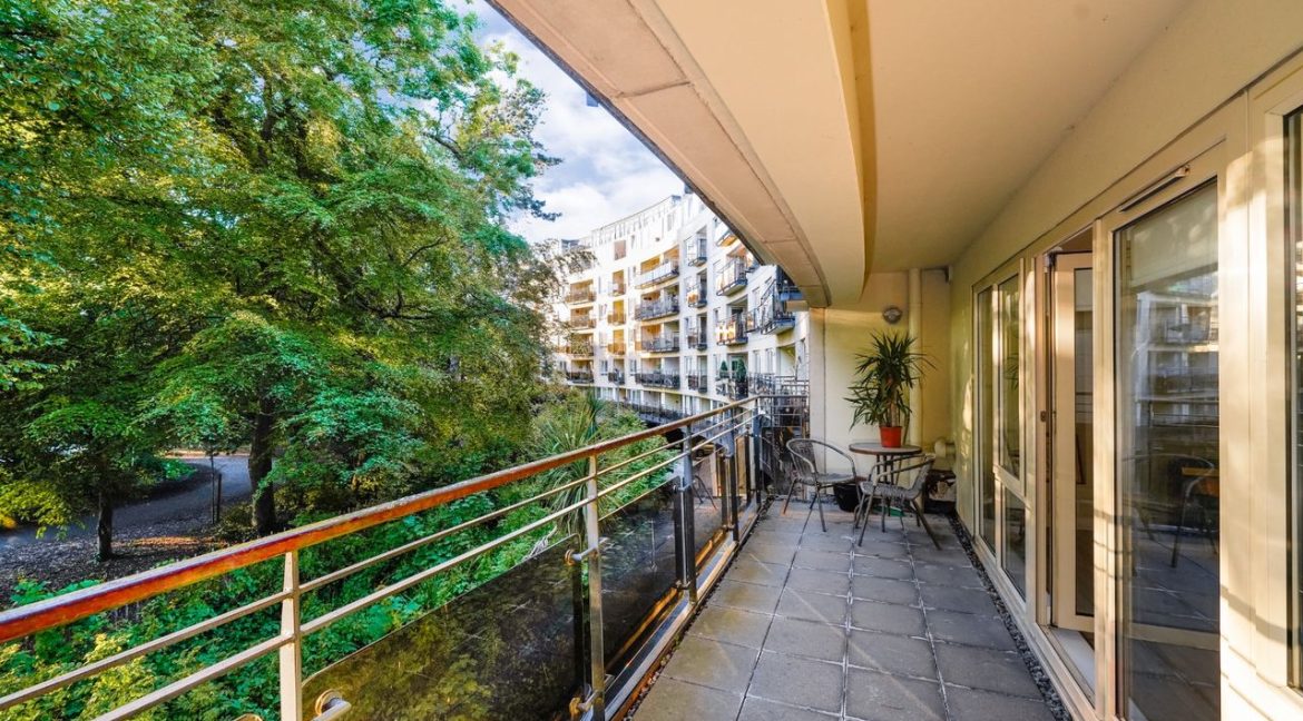 Bespoke Estate Agents Dublin | Apartment 11,The Cedars,Herbert Park Lane,Anglesea Road,Dublin 4 Image Caption 1373494-large-5.jpg