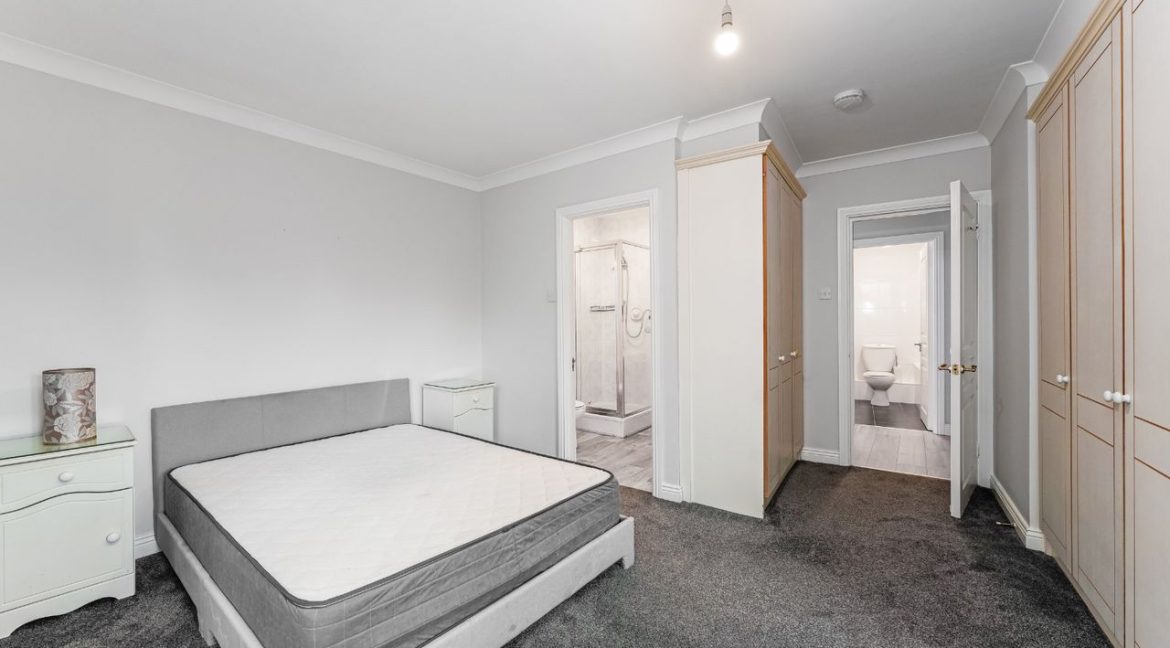 Bespoke Estate Agents Dublin | Apartment 11,The Cedars,Herbert Park Lane,Anglesea Road,Dublin 4 Image Caption 1373494-large-12.jpg