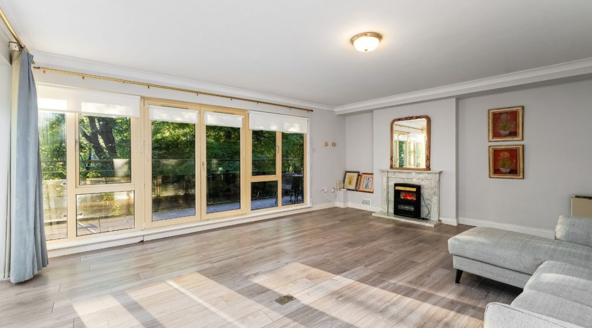 Bespoke Estate Agents Dublin | Apartment 11,The Cedars,Herbert Park Lane,Anglesea Road,Dublin 4 Image Caption 1373494-large-25.jpg