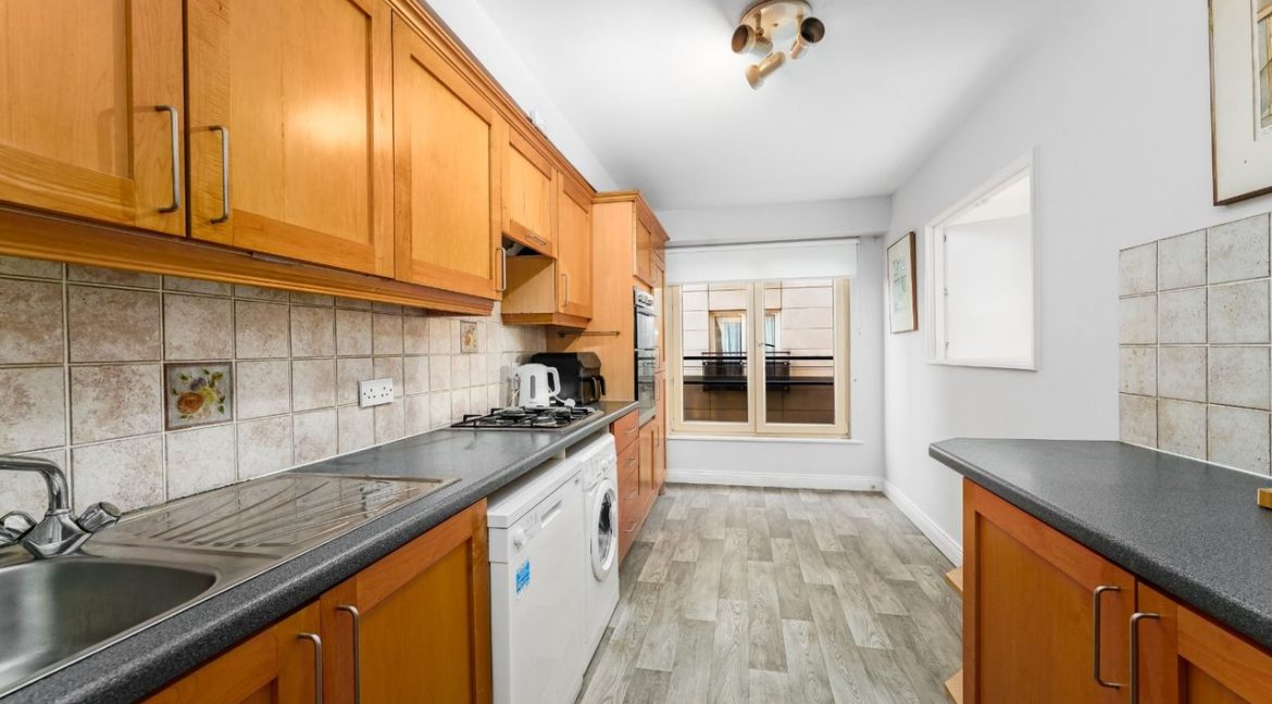 Bespoke Estate Agents Dublin | Apartment 11,The Cedars,Herbert Park Lane,Anglesea Road,Dublin 4 Image Caption 1373494-large-30.jpg