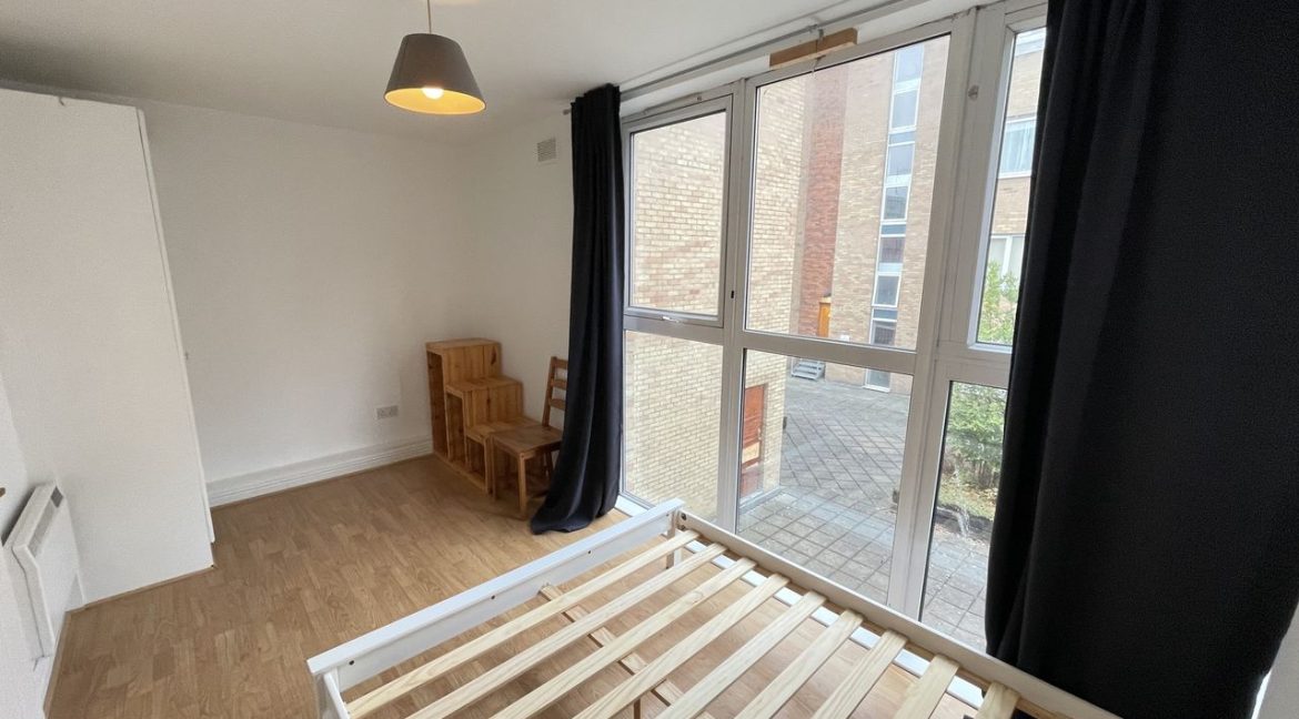 Bespoke Estate Agents Dublin | Apartment 2, 25 Wolfe Tone Street Image Caption 1373598-large-4.jpg