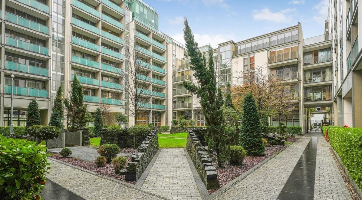 Bespoke Estate Agents Dublin | Apartment 21,Riverstown House,Spencer Dock,Dublin 1 Image Caption 1377969-large-19.jpg