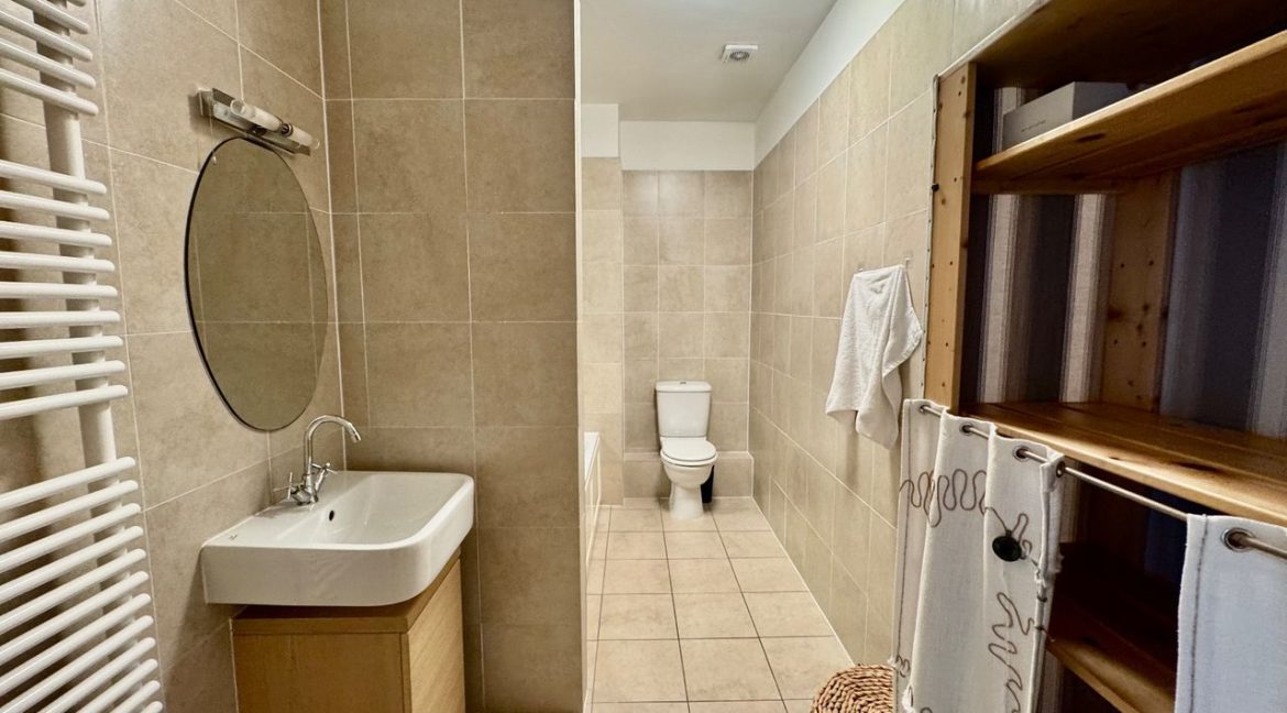 Bespoke Estate Agents Dublin | 36 Harbour Court,George’S Place,Dun Laoghaire,Co. Image Caption 1377992-large-11.jpg