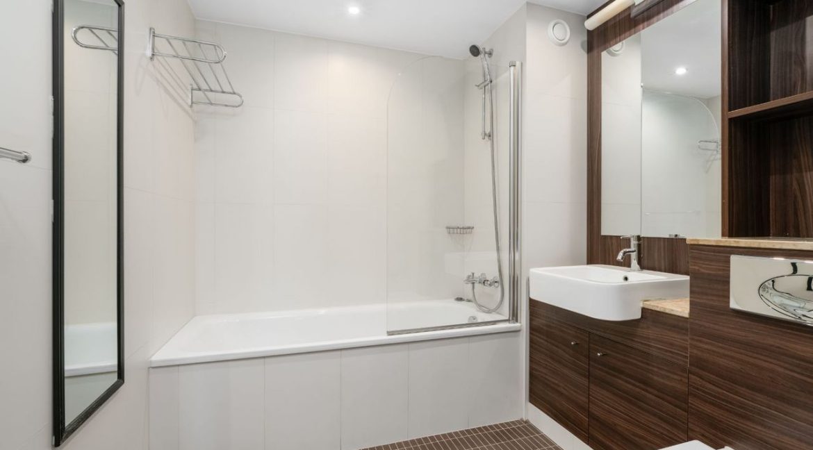 Bespoke Estate Agents Dublin | Apartment 201,Wyckham Point,Wyckham Way,Dundrum,Dublin 16 Image Caption 1378267-large-7.jpg