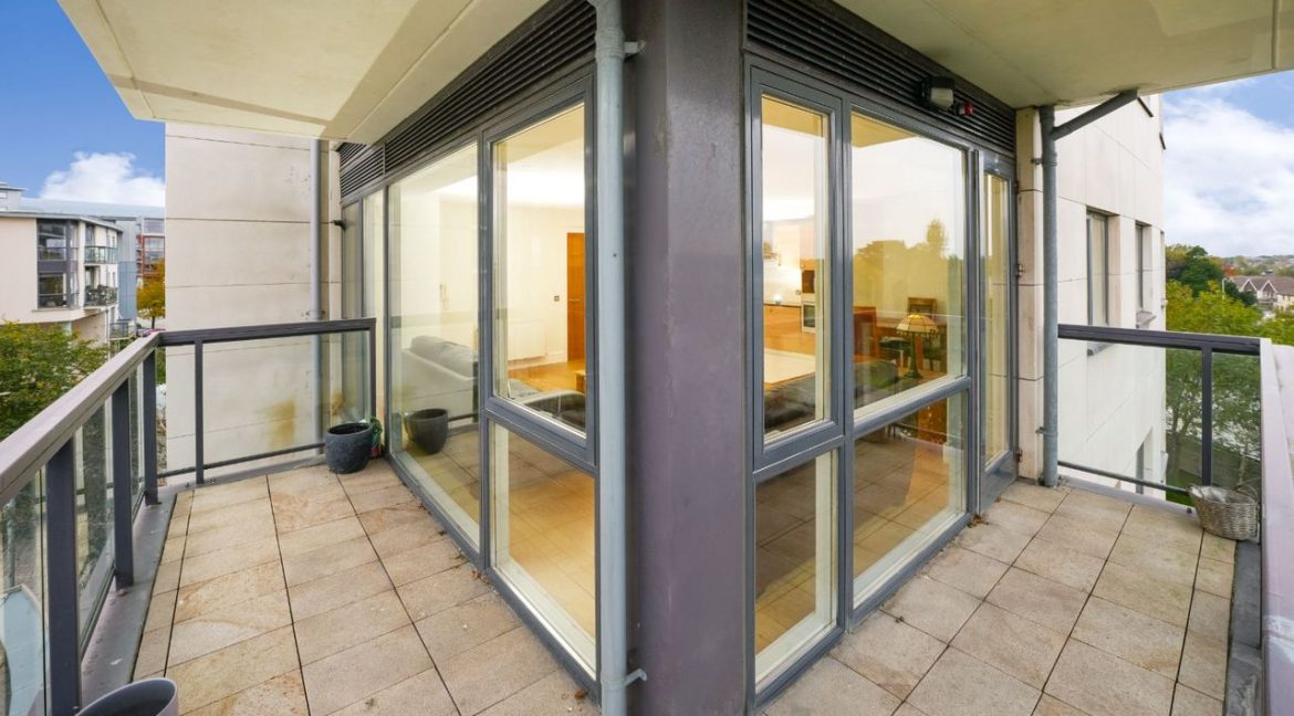 Bespoke Estate Agents Dublin | Apartment 201,Wyckham Point,Wyckham Way,Dundrum,Dublin 16 Image Caption 1378267-large-12.jpg