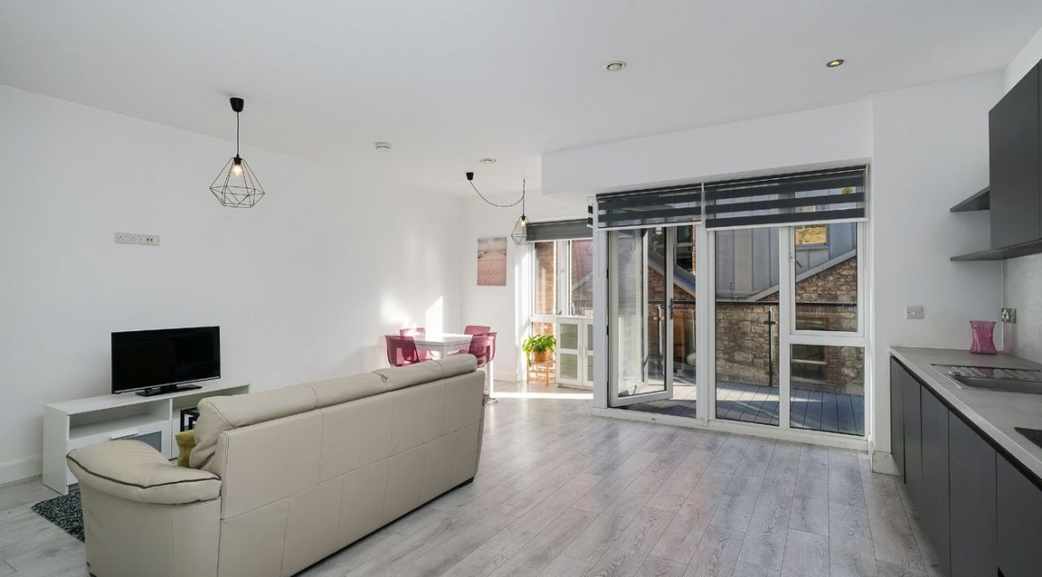 Bespoke Estate Agents Dublin | Apartment 3,Oxmanstown Lofts,Coke Lane,Dublin 7 Image Caption 1375120-large-8.jpg