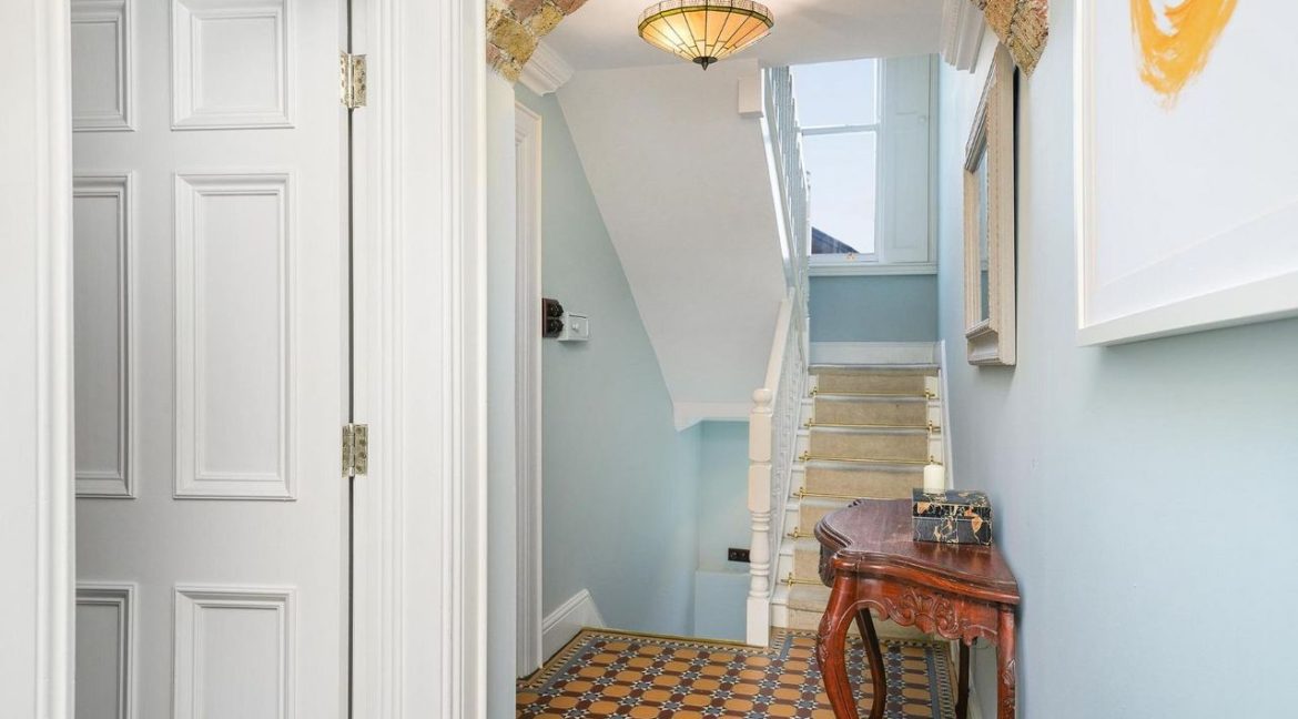 Bespoke Estate Agents Dublin | 133 Pearse Street,Dublin 2 Image Caption 1382208-large-4.jpg