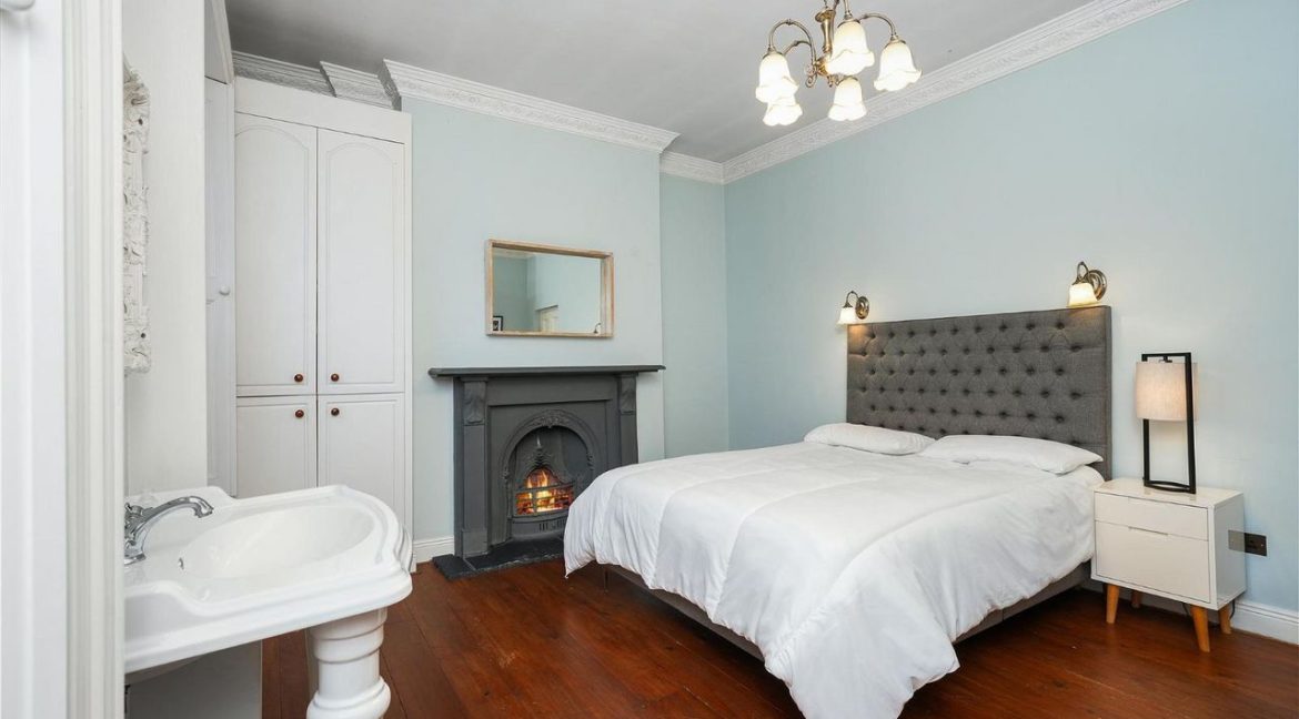 Bespoke Estate Agents Dublin | 133 Pearse Street,Dublin 2 Image Caption 1382208-large-22.jpg