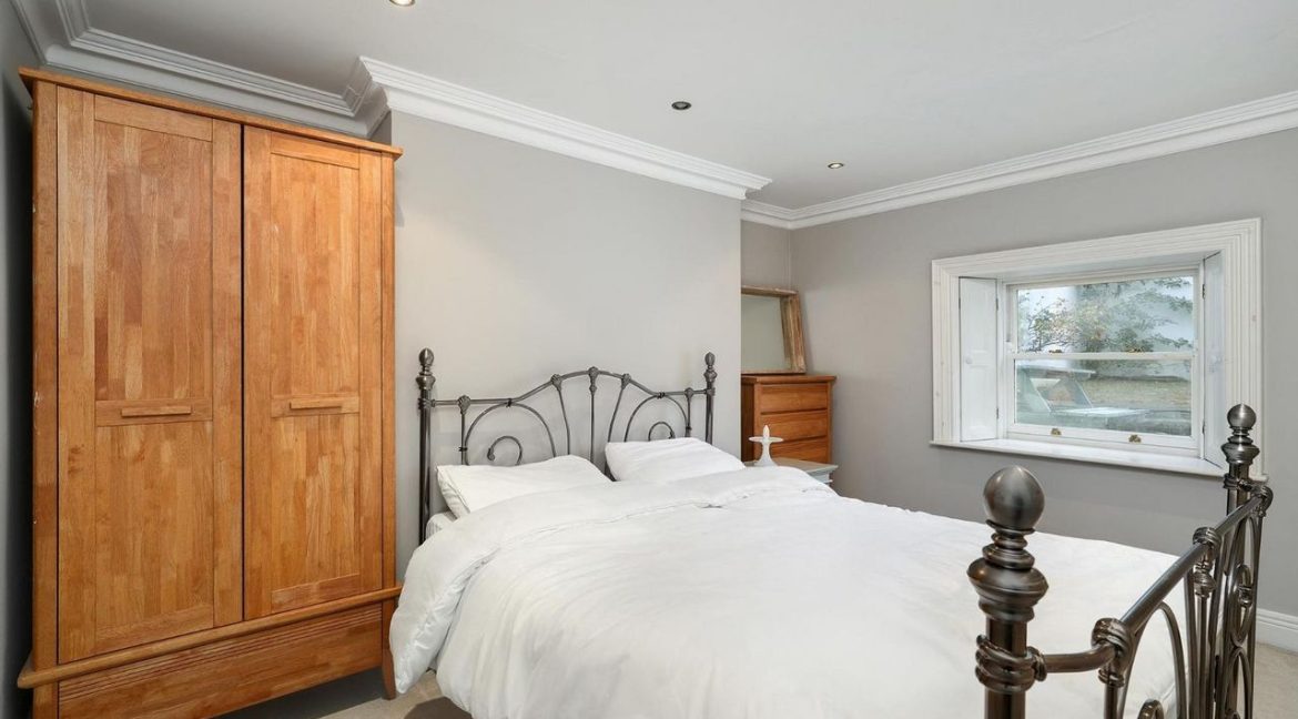 Bespoke Estate Agents Dublin | 133 Pearse Street,Dublin 2 Image Caption 1382208-large-29.jpg