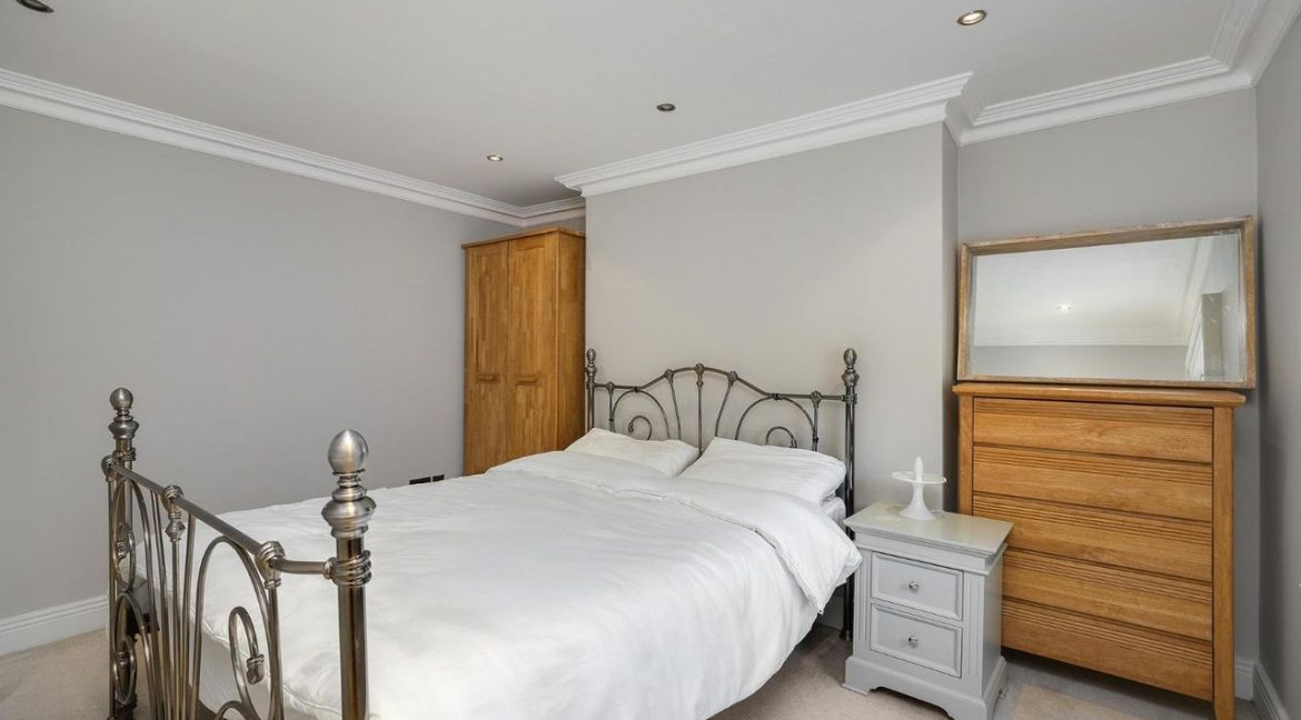 Bespoke Estate Agents Dublin | 133 Pearse Street,Dublin 2 Image Caption 1382208-large-30.jpg