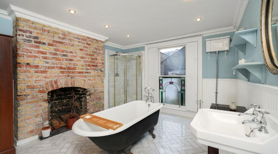 Bespoke Estate Agents Dublin | 133 Pearse Street,Dublin 2 Image Caption 1382208-large-33.jpg