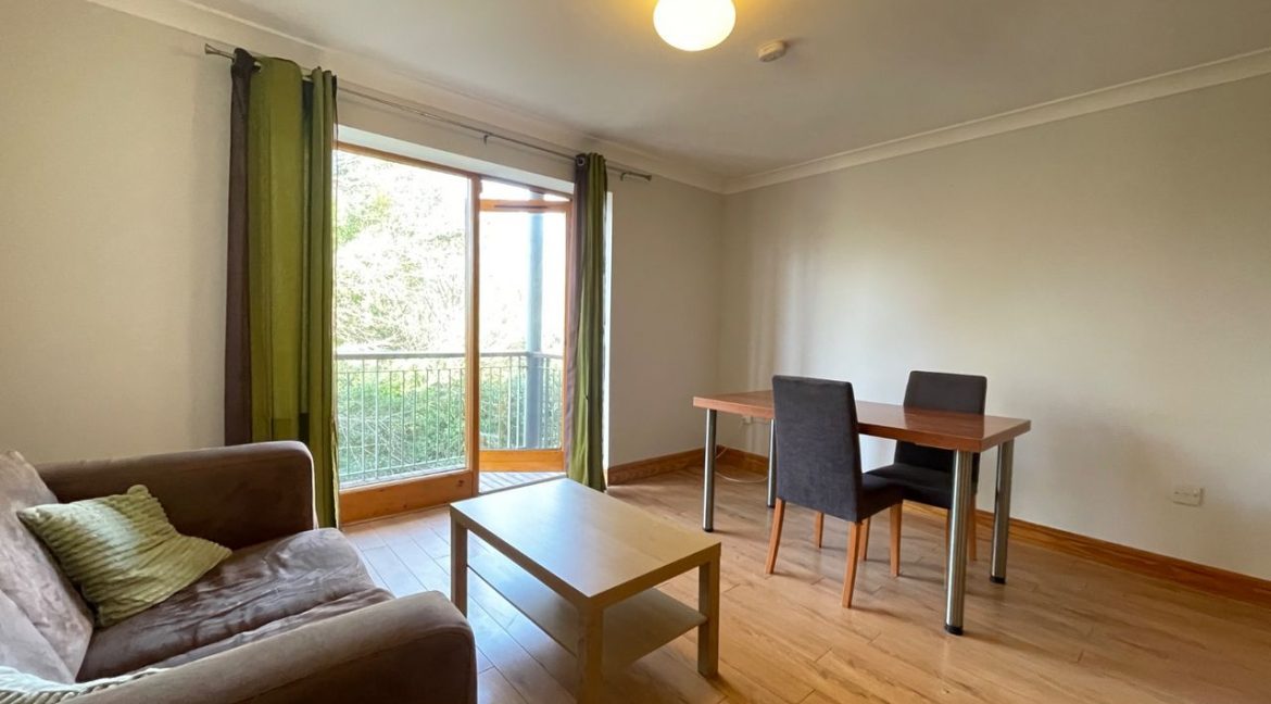 Bespoke Estate Agents Dublin | Apartment 96,Glaslyn,Howth Road,Dublin 3 Image Caption 1382091-large-2.jpg