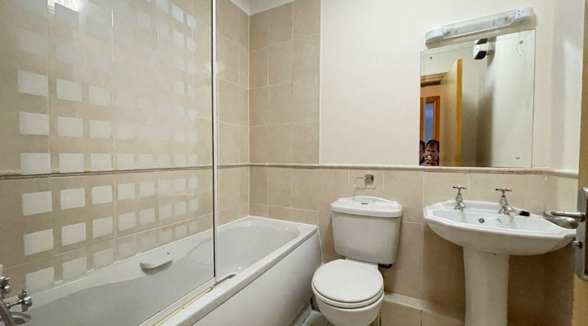 Bespoke Estate Agents Dublin | Apartment 74,Glaslyn,Howth Road,Dublin 3 Image Caption 1382142-large-8.jpg