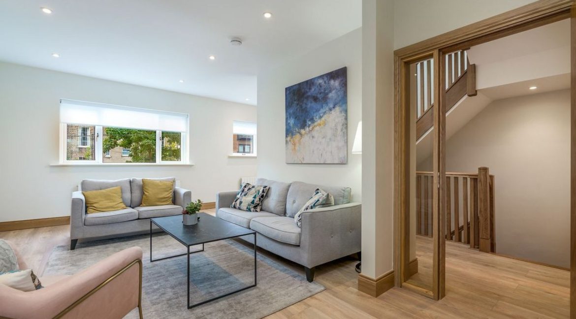 Bespoke Estate Agents Dublin | 76 Baggot Lane,Dublin 4 Image Caption 1385145-large-3.jpg