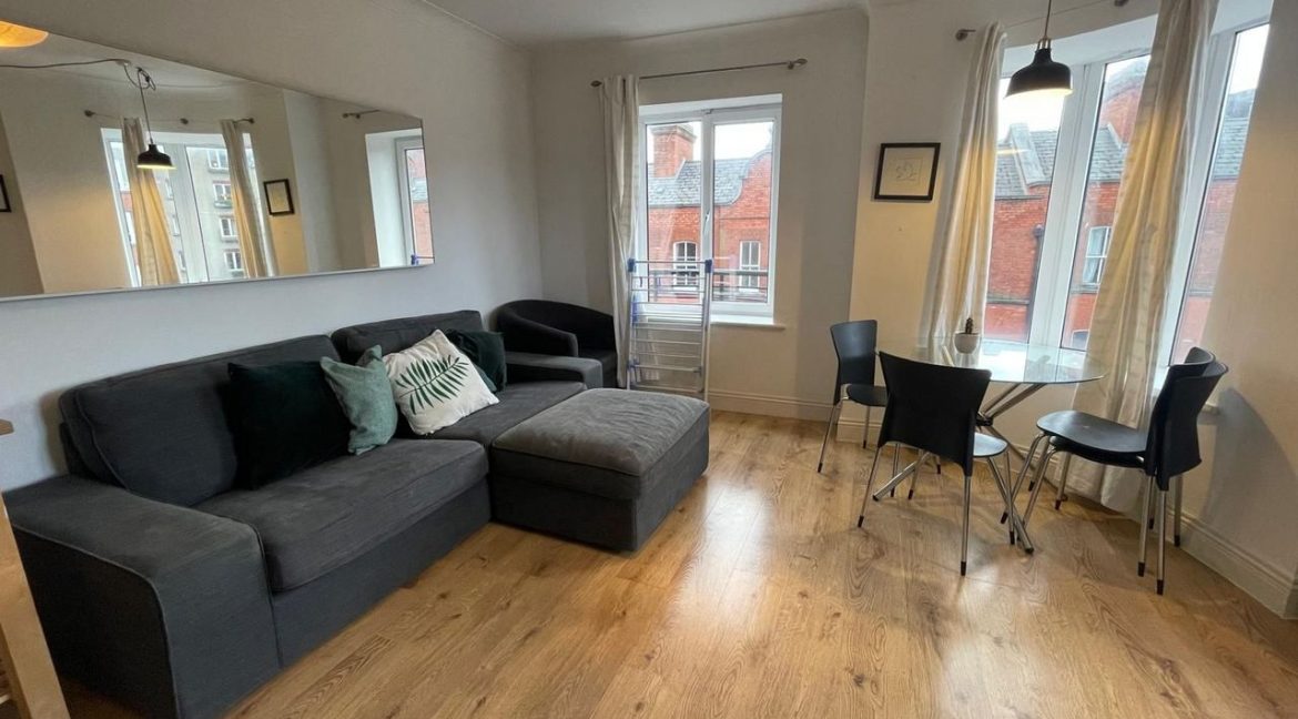 Bespoke Estate Agents Dublin | Apartment 42,The Olde Dock,Ship Street Little,Dubl Image Caption 1383822-large-1.jpg