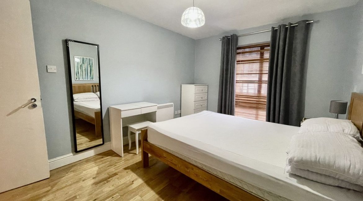 Bespoke Estate Agents Dublin | Apartment 37,Trinity Plaza,Tara Street,Dublin 2 Image Caption 1383873-large-9.jpg