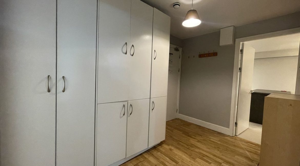 Bespoke Estate Agents Dublin | Apartment 37,Trinity Plaza,Tara Street,Dublin 2 Image Caption 1383873-large-11.jpg