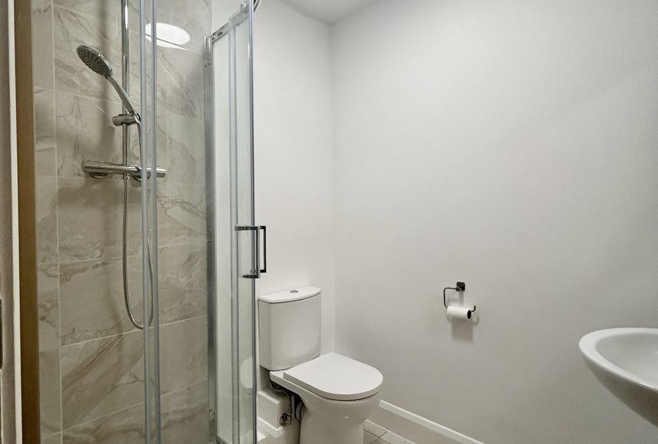 Bespoke Estate Agents Dublin | Apartment D7,Block D,Metropolitan Apartments,Inchi Image Caption 1382942-large-9.jpg