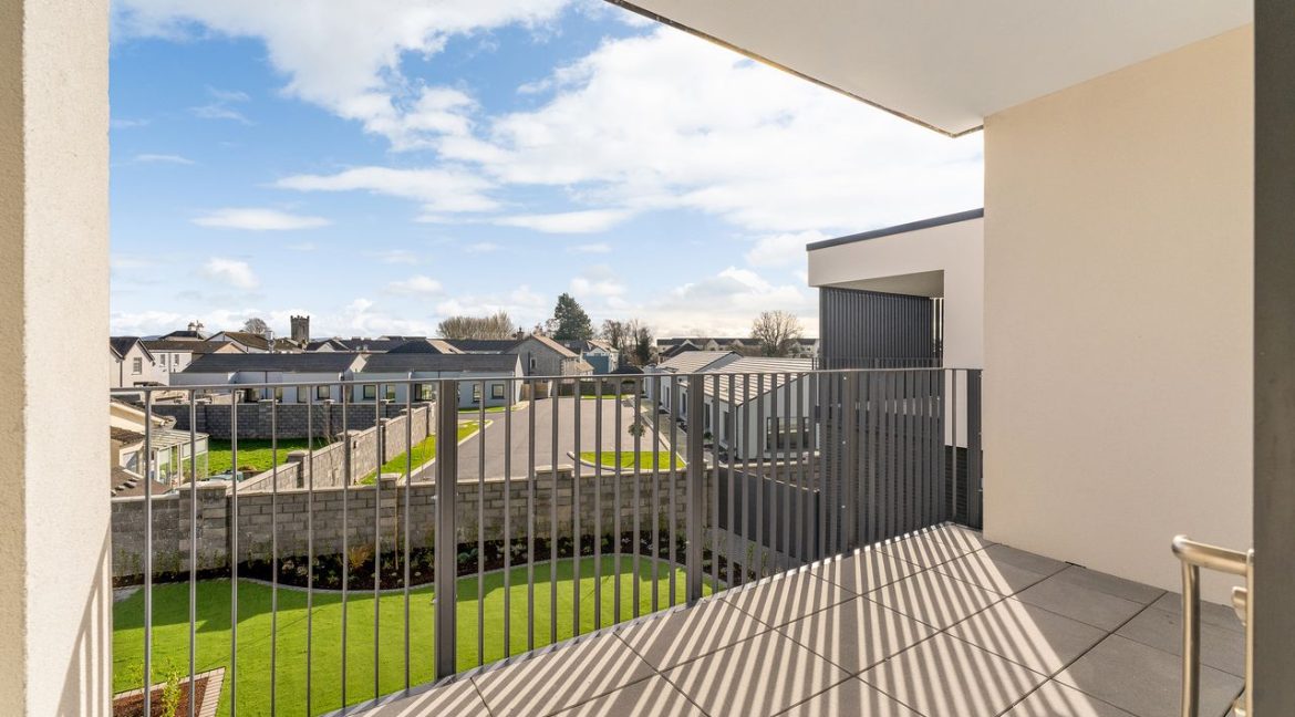 Bespoke Estate Agents Dublin | Apartment 12, Mesgegra Image Caption 1375253-large-13.jpg