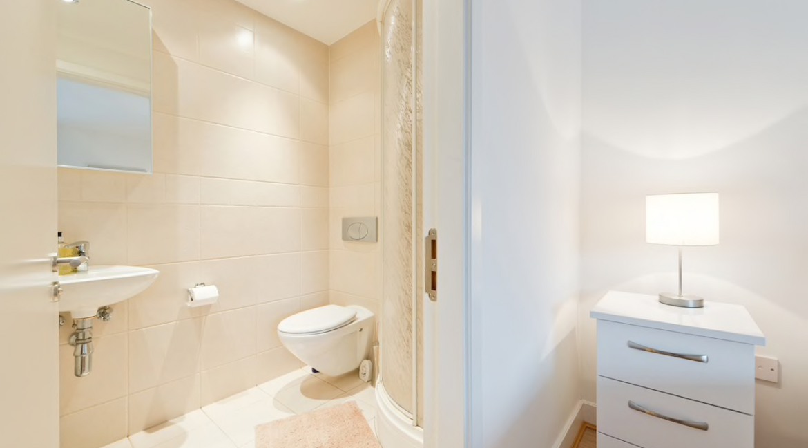 Bespoke Estate Agents Dublin | Gallery Quay Image Caption 1372770-large-12.png