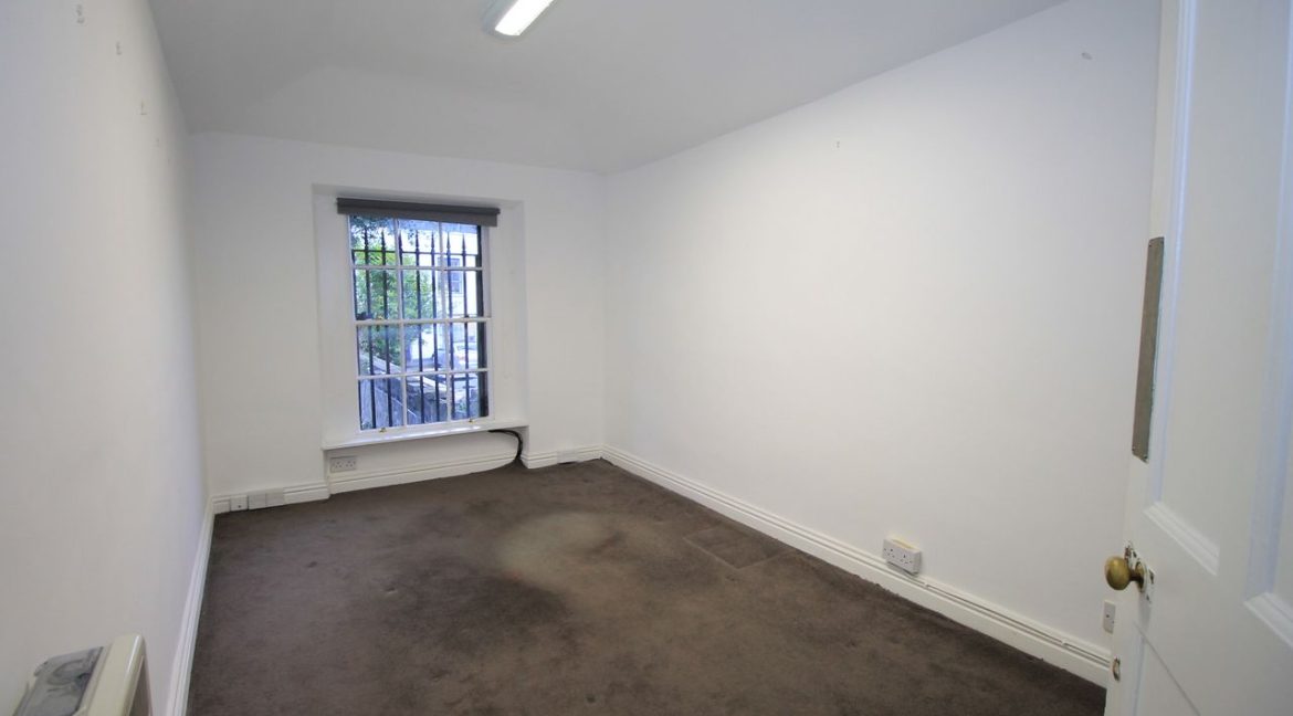 Bespoke Estate Agents Dublin | 60 Merrion Square Image Caption 444988-large-4.jpg