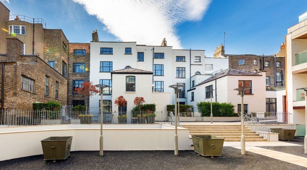 Bespoke Estate Agents Dublin | 19-22 Lower Baggot Street Image Caption 22926-large-1.jpg