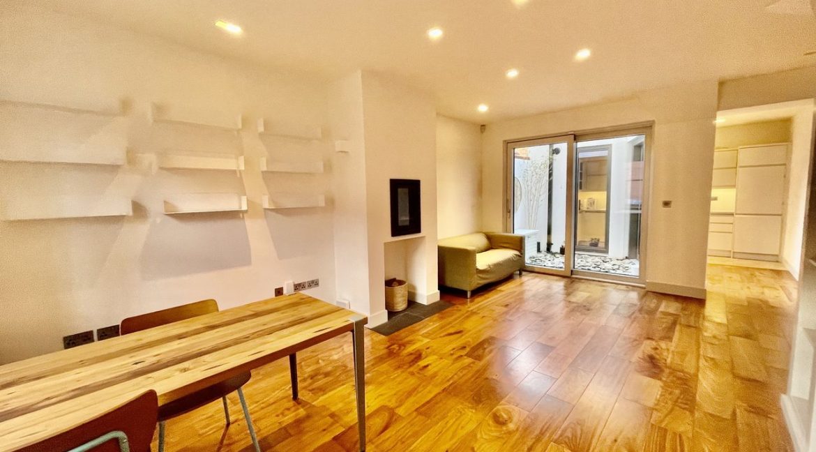 Bespoke Estate Agents Dublin | 20 Home Villas, Donnybrook Image Caption 593202-large-3.jpg