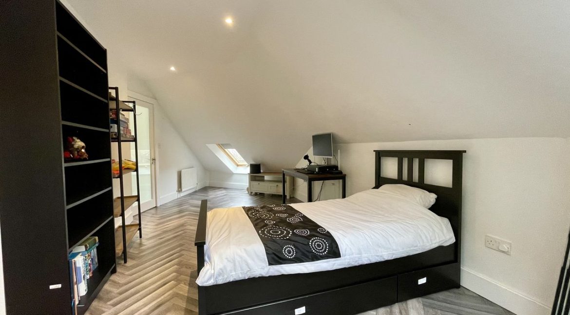 Bespoke Estate Agents Dublin | 18A Gilford Drive, Sandymount Image Caption 616778-large-14.jpg