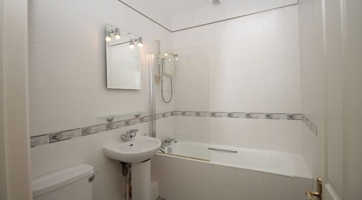 Bespoke Estate Agents Dublin | 7 Carysfort Park Image Caption 967690-large-3.jpg