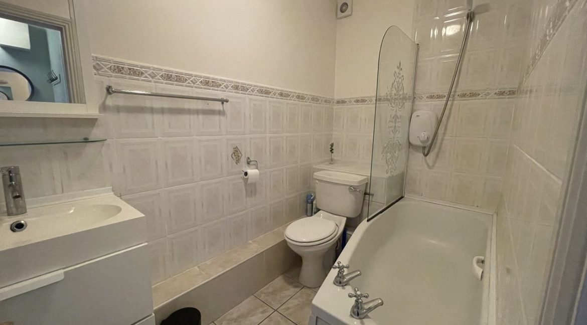 Bespoke Estate Agents Dublin | Apartment 35, Amiens Square Image Caption 773033-large-5.jpg