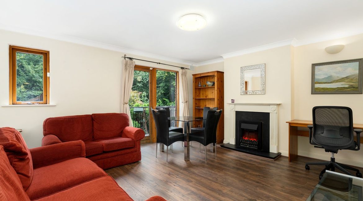 Bespoke Estate Agents Dublin | 104 Merrion Grove Image Caption 1394455-large-6.jpg