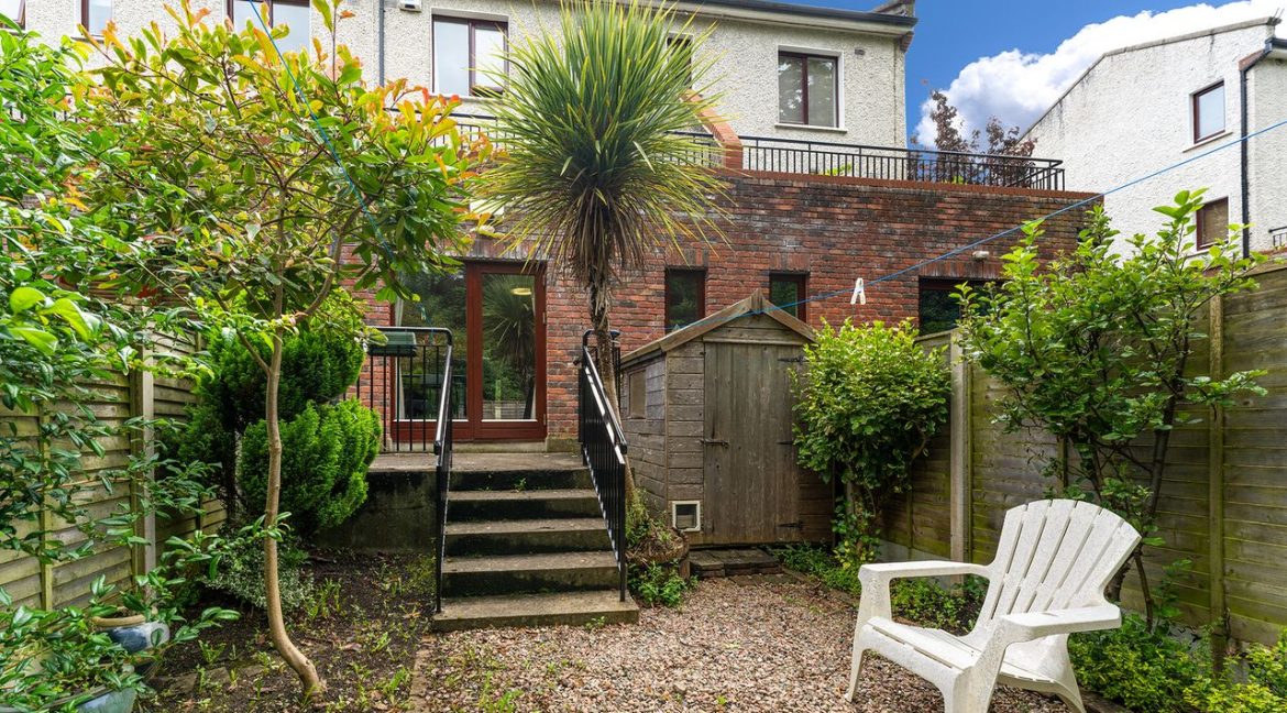 Bespoke Estate Agents Dublin | 104 Merrion Grove Image Caption 1394455-large-10.jpg