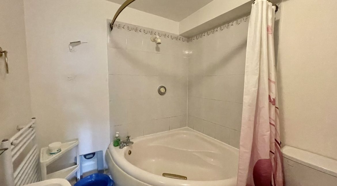 Bespoke Estate Agents Dublin | 48 The Sweepstakes, Ballsbridge Image Caption 1027647-large-10.jpg