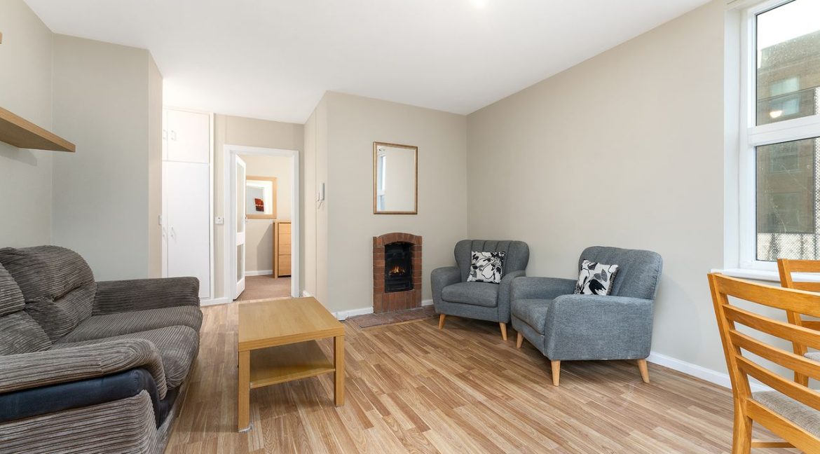 Bespoke Estate Agents Dublin | Apartment 8, Earl Court Image Caption 1074917-large-3.jpg