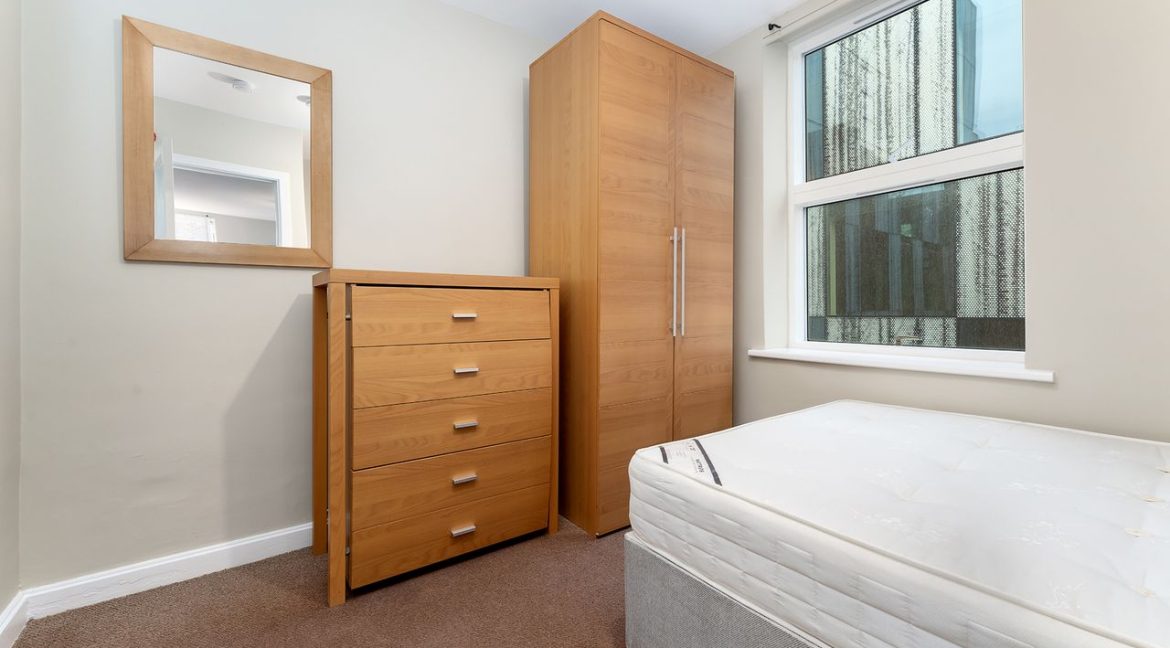 Bespoke Estate Agents Dublin | Apartment 8, Earl Court Image Caption 1074917-large-11.jpg