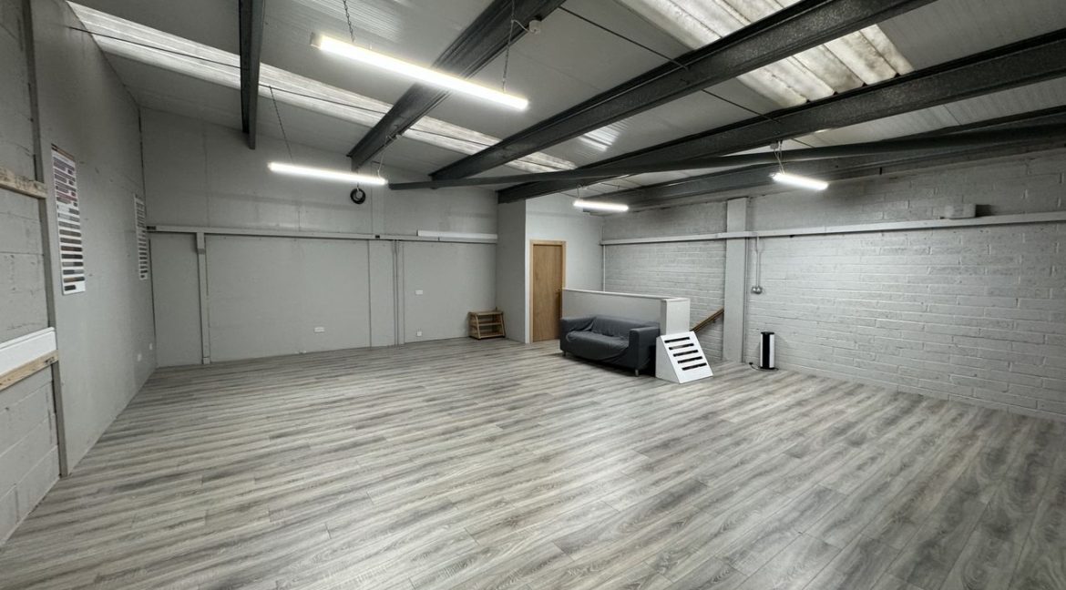 Bespoke Estate Agents Dublin | 6 Crumlin Business Park Image Caption 1396318-large-6.jpg