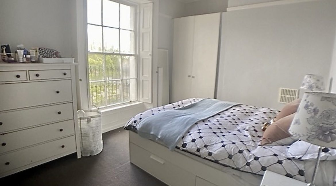 Bespoke Estate Agents Dublin | Apartment 11, 70-72 Pembroke Road Image Caption 1122193-large-3.jpg