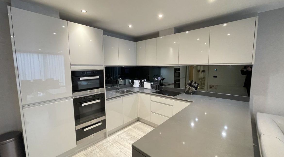 Bespoke Estate Agents Dublin | Apartment 11, 18 Baggot Street Lower Image Caption 1167493-large-3.jpg