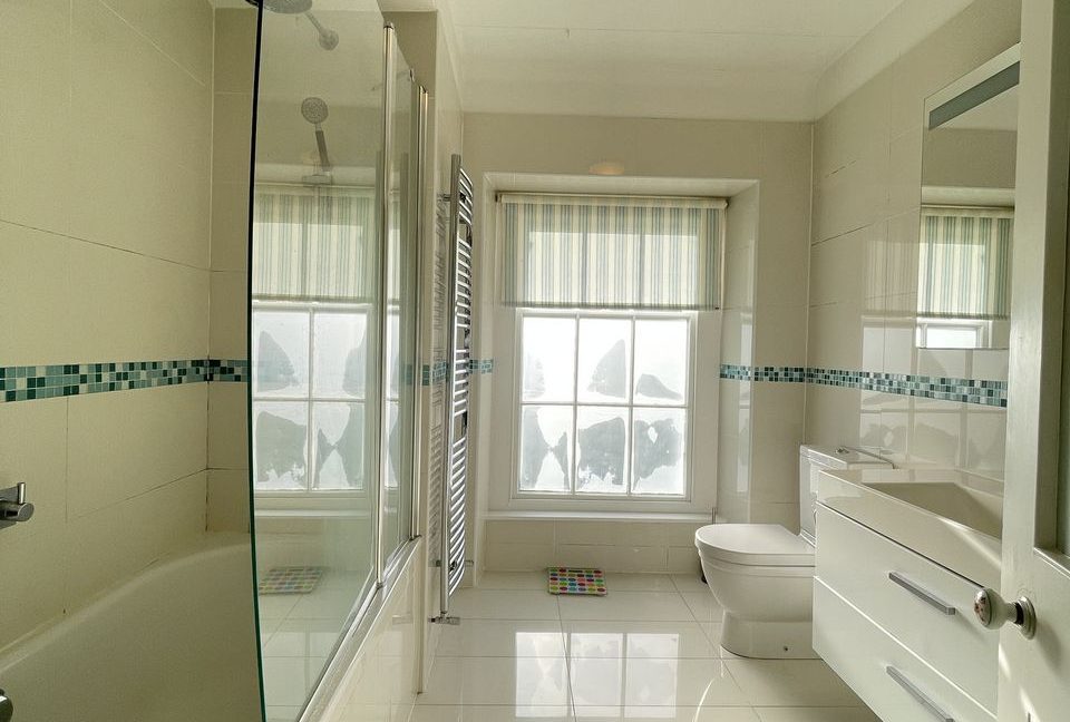 Bespoke Estate Agents Dublin | Crofton Lodge, Crofton Road Image Caption 1168707-large-17.jpg