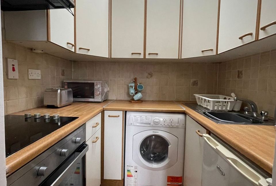 Bespoke Estate Agents Dublin | Apartment 1, 27 Kingram Place Image Caption 1182082-large-3.jpg