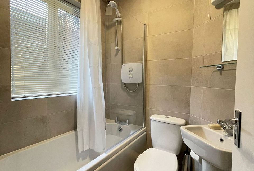 Bespoke Estate Agents Dublin | Apartment 1, 27 Kingram Place Image Caption 1182082-large-8.jpg